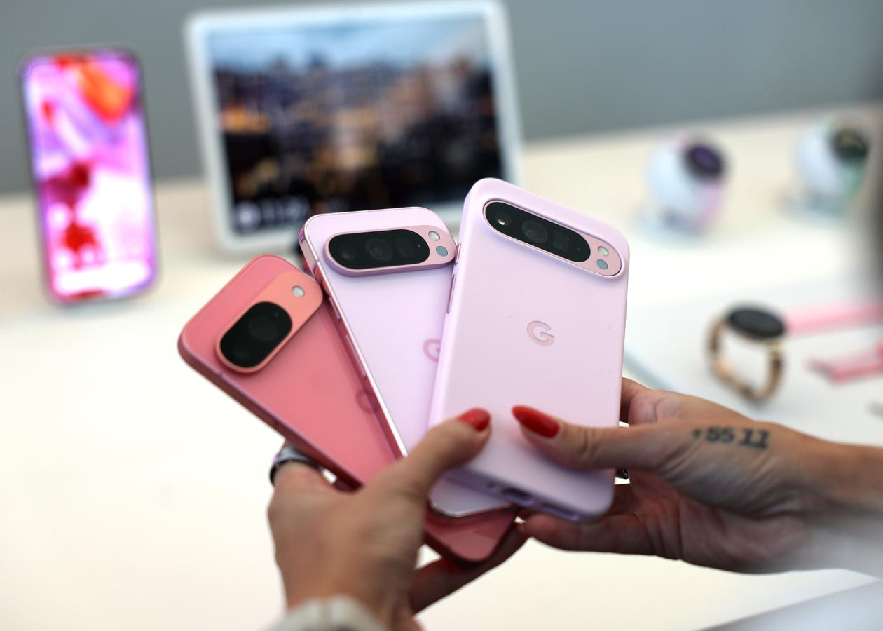 Android दुनिया में नई धमाल: Pixel 10, Galaxy Z Fold 7 और Honor Magic V5 की जबरदस्त शुरुआत